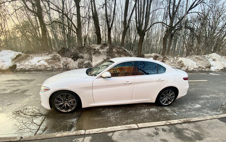 Alfa Romeo Giulia II, 2018 год, 2 499 999 рублей, 7 фотография
