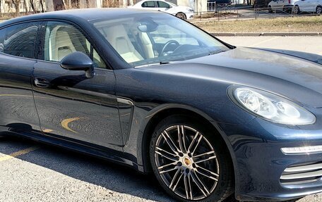 Porsche Panamera II рестайлинг, 2015 год, 4 300 000 рублей, 2 фотография