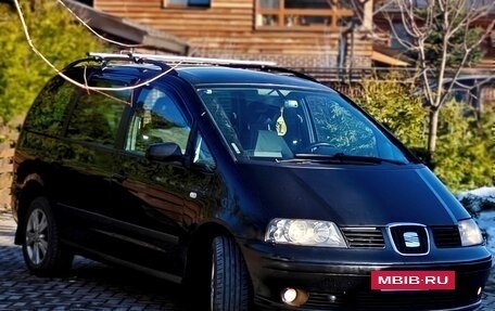 SEAT Alhambra II рестайлинг, 2007 год, 670 000 рублей, 3 фотография