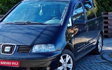 SEAT Alhambra II рестайлинг, 2007 год, 670 000 рублей, 8 фотография