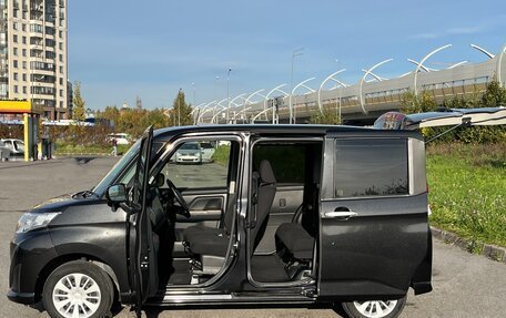 Toyota Roomy I, 2018 год, 1 065 000 рублей, 5 фотография