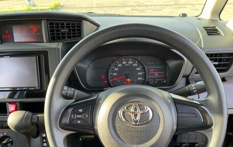Toyota Roomy I, 2018 год, 1 065 000 рублей, 21 фотография