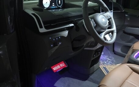 Hyundai Staria, 2025 год, 5 850 000 рублей, 15 фотография