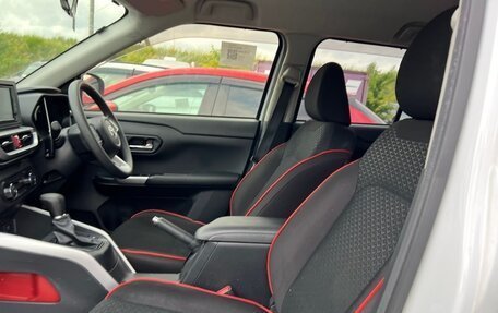 Toyota Raize I, 2021 год, 2 099 000 рублей, 13 фотография