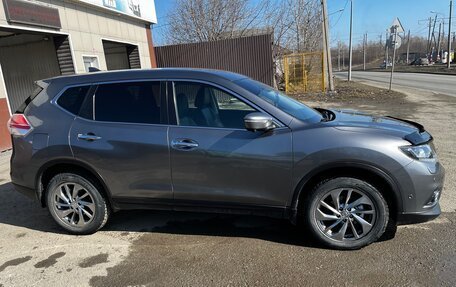 Nissan X-Trail, 2017 год, 1 850 000 рублей, 2 фотография