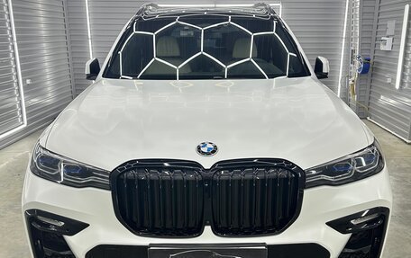 BMW X7, 2021 год, 11 300 000 рублей, 2 фотография