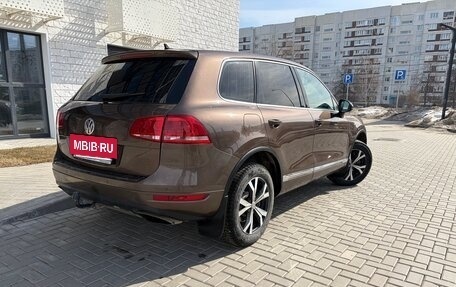 Volkswagen Touareg III, 2012 год, 2 080 000 рублей, 14 фотография