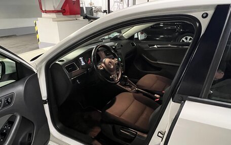 Volkswagen Jetta VI, 2012 год, 1 085 000 рублей, 9 фотография