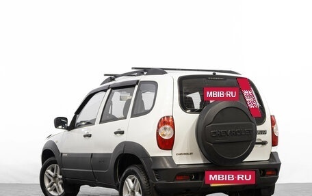 Chevrolet Niva I рестайлинг, 2015 год, 599 000 рублей, 7 фотография