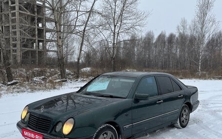 Mercedes-Benz E-Класс, 1998 год, 300 000 рублей, 3 фотография