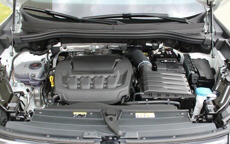 Volkswagen Tiguan, 2025 год, 5 120 000 рублей, 39 фотография