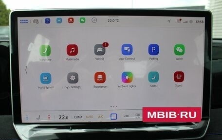 Volkswagen Tiguan, 2025 год, 5 120 000 рублей, 40 фотография