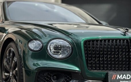 Bentley Flying Spur, 2021 год, 28 000 000 рублей, 20 фотография