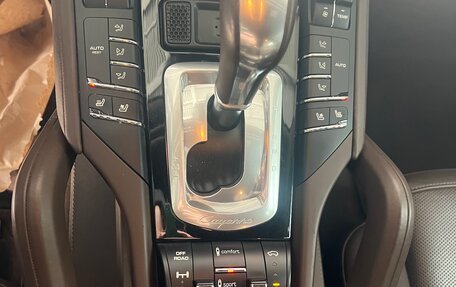 Porsche Cayenne III, 2017 год, 3 699 000 рублей, 10 фотография