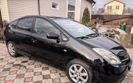 Toyota Prius, 2009 год, 750 000 рублей, 2 фотография