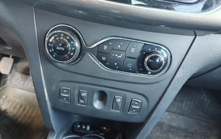 Renault Sandero II рестайлинг, 2014 год, 490 000 рублей, 16 фотография