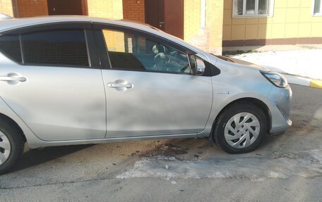 Toyota Aqua I, 2018 год, 1 180 000 рублей, 5 фотография