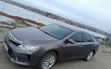 Toyota Camry, 2015 год, 1 750 000 рублей, 14 фотография