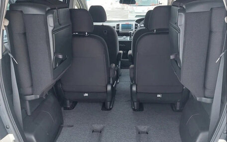 Honda Freed I, 2014 год, 950 000 рублей, 17 фотография