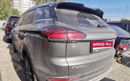 Geely Atlas, 2023 год, 2 212 000 рублей, 4 фотография