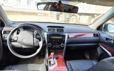 Toyota Camry, 2012 год, 1 300 000 рублей, 2 фотография