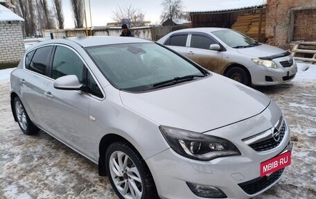 Opel Astra J, 2011 год, 750 000 рублей, 7 фотография