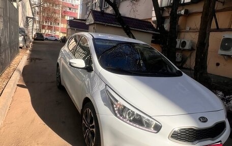 KIA cee'd III, 2014 год, 1 000 100 рублей, 2 фотография