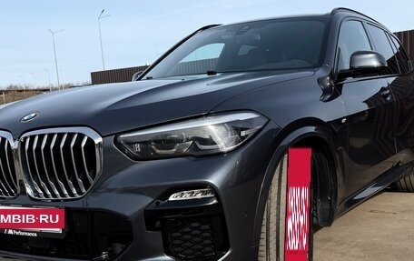 BMW X5, 2019 год, 5 700 000 рублей, 4 фотография