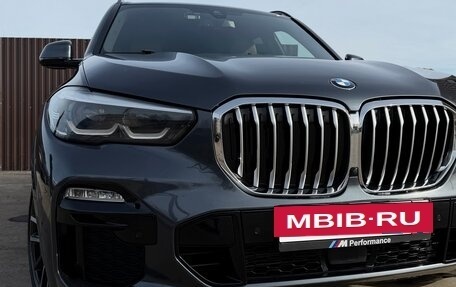 BMW X5, 2019 год, 5 700 000 рублей, 13 фотография