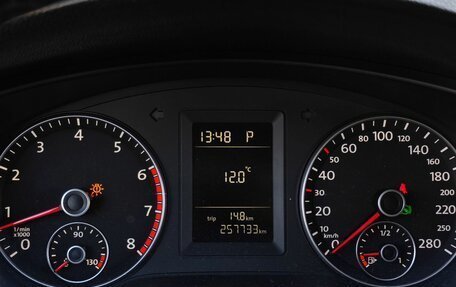 Volkswagen Jetta VI, 2011 год, 891 000 рублей, 12 фотография