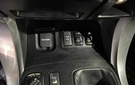 Toyota Land Cruiser Prado 120 рестайлинг, 2007 год, 2 150 000 рублей, 8 фотография