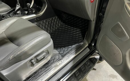 Toyota Land Cruiser Prado 120 рестайлинг, 2007 год, 2 150 000 рублей, 18 фотография