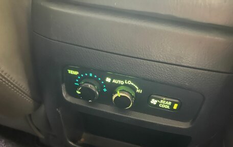 Toyota Land Cruiser Prado 120 рестайлинг, 2007 год, 2 150 000 рублей, 22 фотография