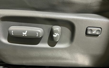 Toyota Land Cruiser Prado 120 рестайлинг, 2007 год, 2 150 000 рублей, 29 фотография