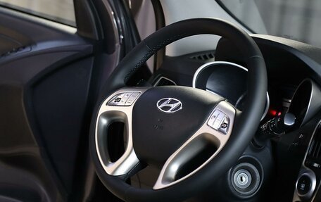 Hyundai ix35 I рестайлинг, 2013 год, 1 049 000 рублей, 8 фотография