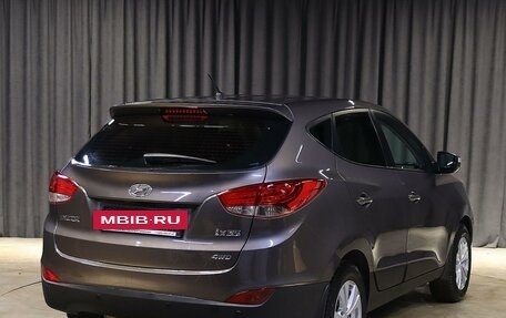 Hyundai ix35 I рестайлинг, 2013 год, 1 049 000 рублей, 2 фотография