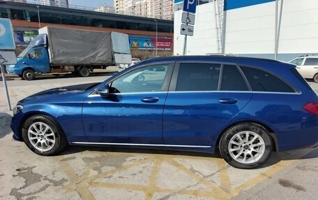 Mercedes-Benz C-Класс, 2019 год, 2 400 000 рублей, 11 фотография