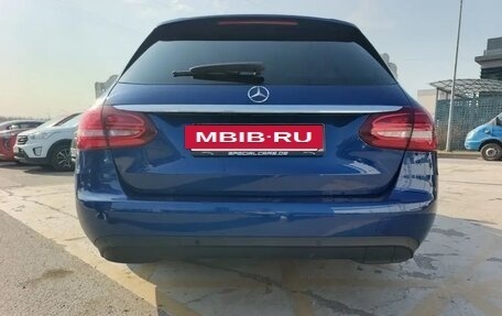 Mercedes-Benz C-Класс, 2019 год, 2 400 000 рублей, 18 фотография