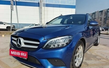 Mercedes-Benz C-Класс, 2019 год, 2 400 000 рублей, 14 фотография