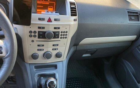 Opel Zafira B, 2008 год, 590 000 рублей, 8 фотография