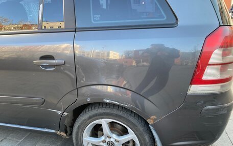 Opel Zafira B, 2008 год, 590 000 рублей, 13 фотография