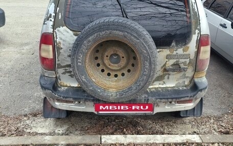 Chevrolet Niva I рестайлинг, 2005 год, 325 000 рублей, 2 фотография