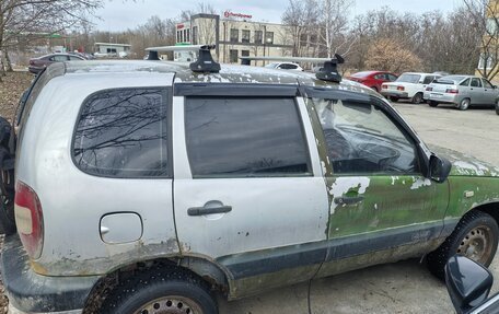 Chevrolet Niva I рестайлинг, 2005 год, 325 000 рублей, 4 фотография