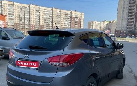 Hyundai ix35 I рестайлинг, 2015 год, 1 350 000 рублей, 11 фотография