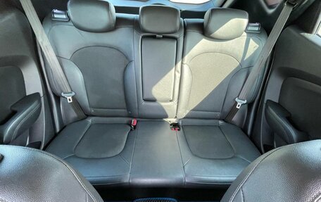 Hyundai ix35 I рестайлинг, 2015 год, 1 350 000 рублей, 30 фотография