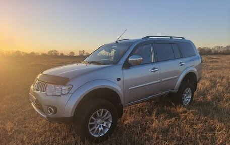 Mitsubishi Pajero Sport II рестайлинг, 2012 год, 1 680 000 рублей, 3 фотография