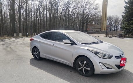 Hyundai Elantra V, 2015 год, 1 350 000 рублей, 2 фотография
