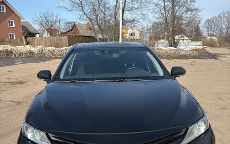 Toyota Camry, 2019 год, 2 250 000 рублей, 15 фотография