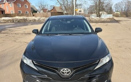 Toyota Camry, 2019 год, 2 250 000 рублей, 5 фотография