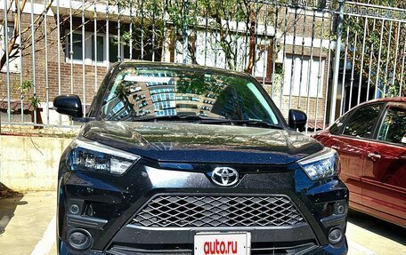 Toyota Raize I, 2020 год, 1 690 000 рублей, 2 фотография